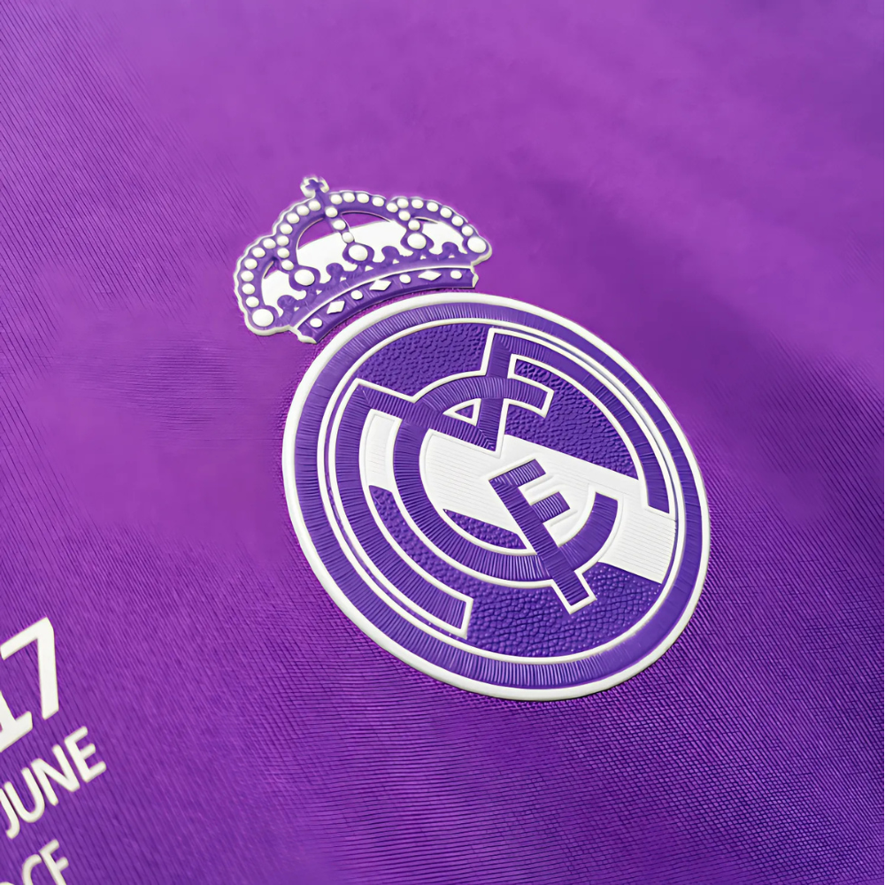 RETRO REAL MADRID UIT SHIRT MET LANGE MOUWEN 2016/17