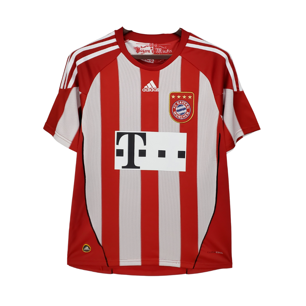 RETRO BAYERN MÜNCHEN 'ROBBEN 10' LEGENDS THUIS SHIRT 2010/11