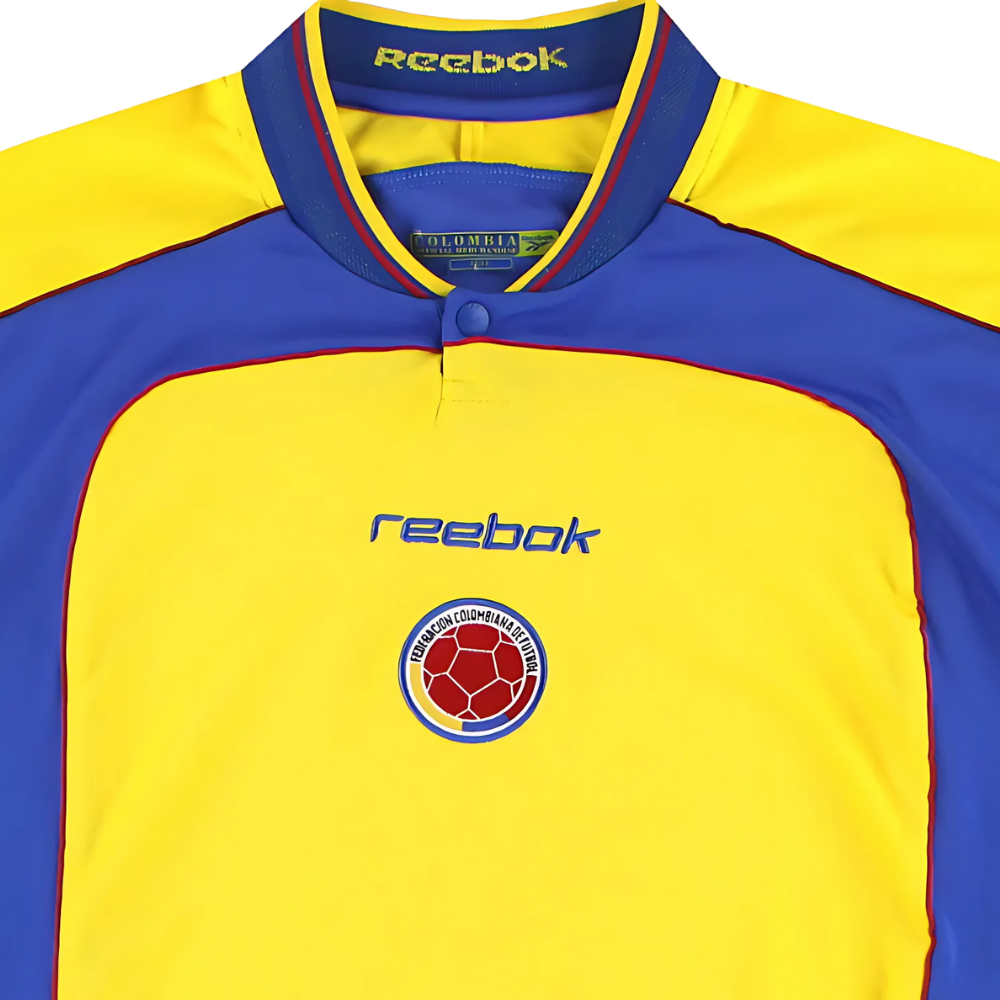 CAMISETA RETRO DE LOCALIDAD DE COLUMBIA 2001/02