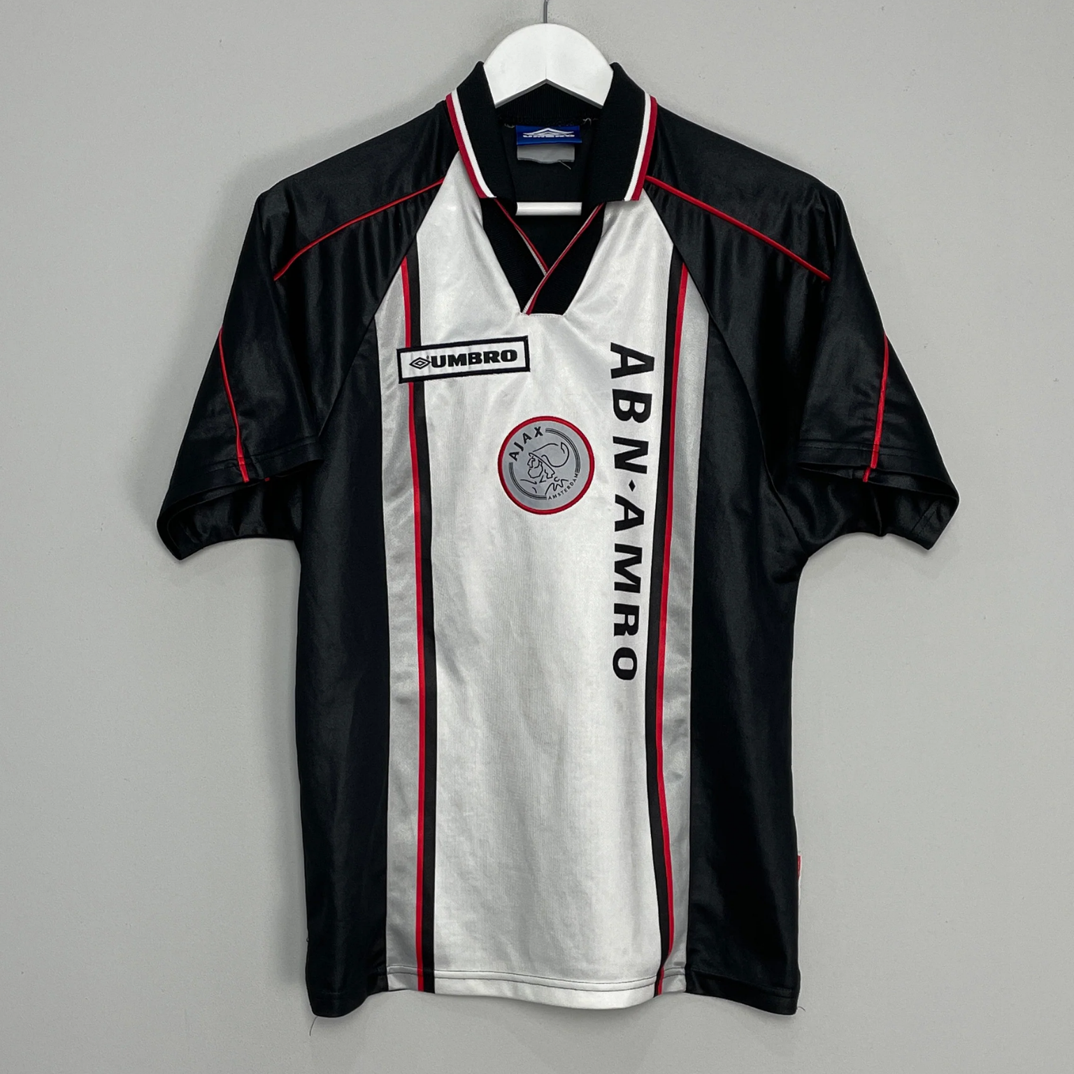 Camiseta de visitante del AJAX 1998/99