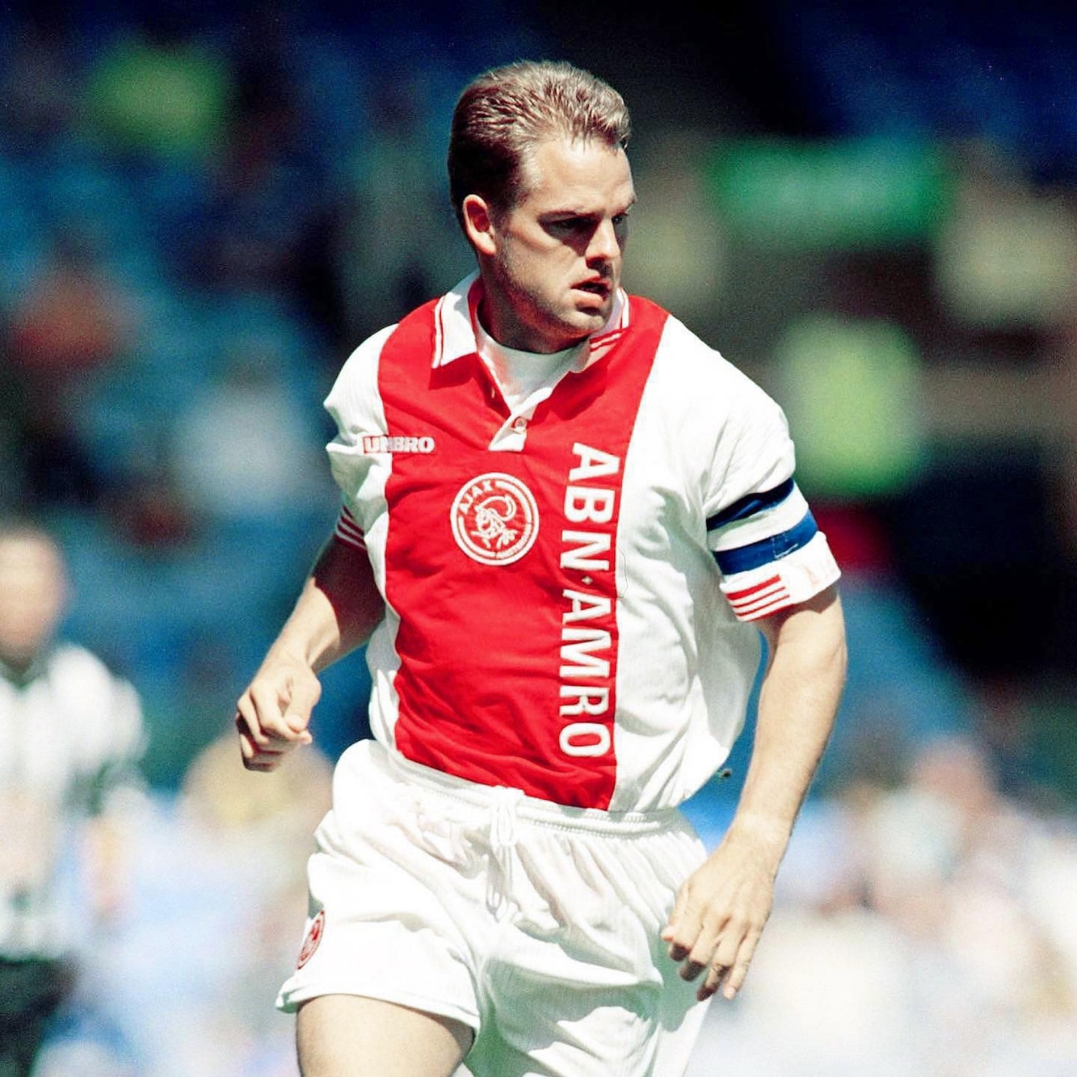 Camiseta local del AJAX 1997/98