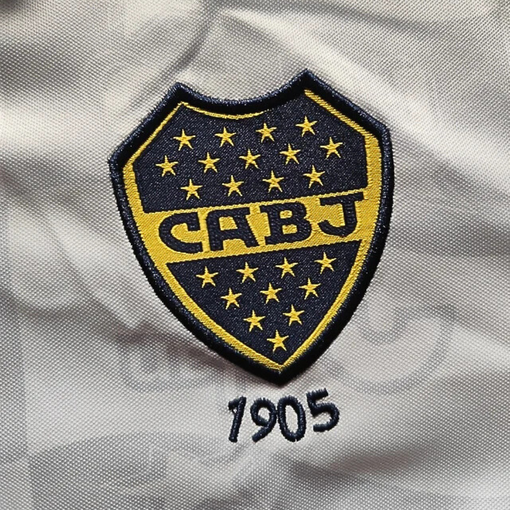 CAMISETA RETRO DE VISITA DE BOCA 1995/96