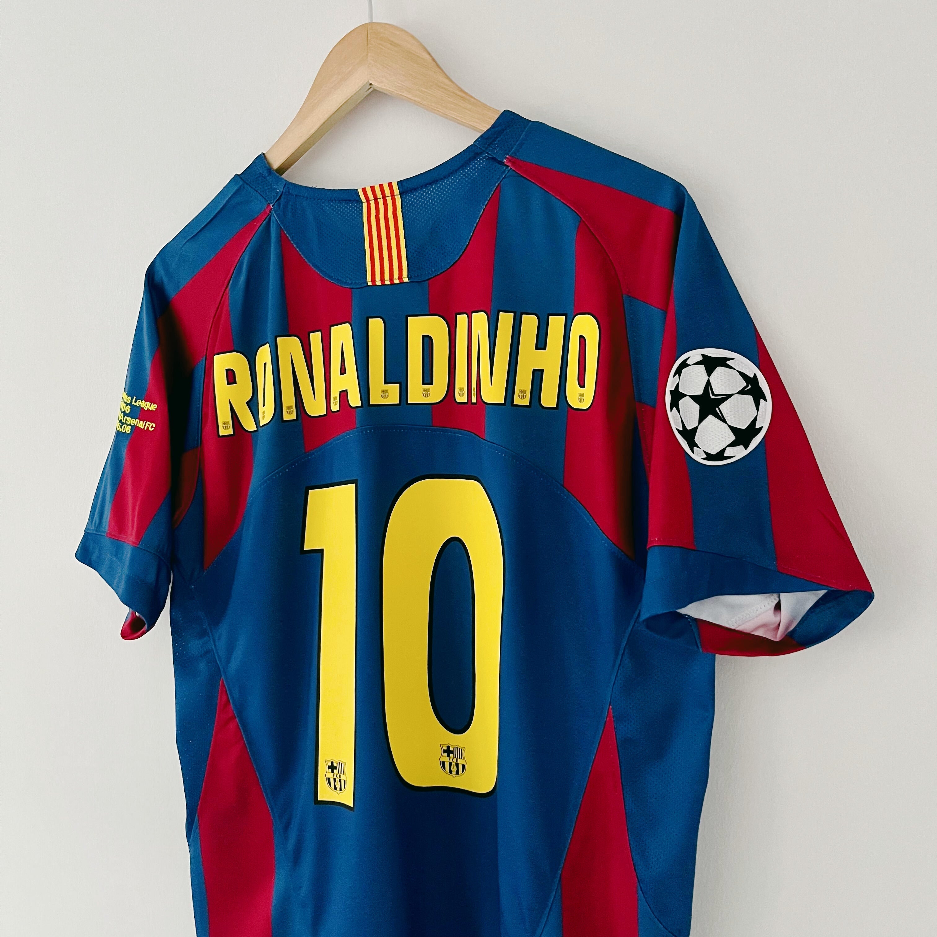 Camiseta retro del Barcelona Final de la Champions League 2006
