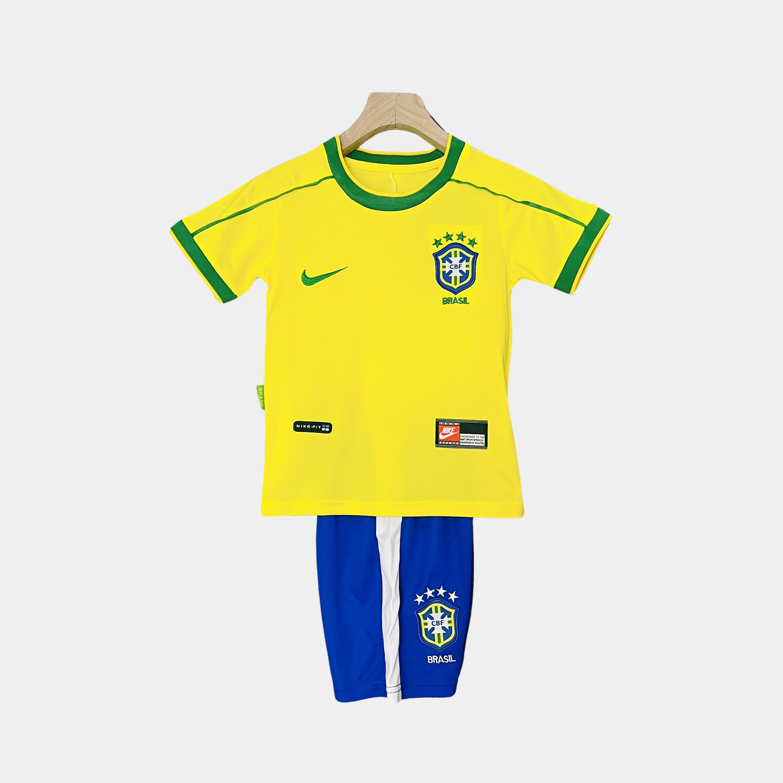 Kit retro de Brasil para niños, Copa Mundial 1998, local