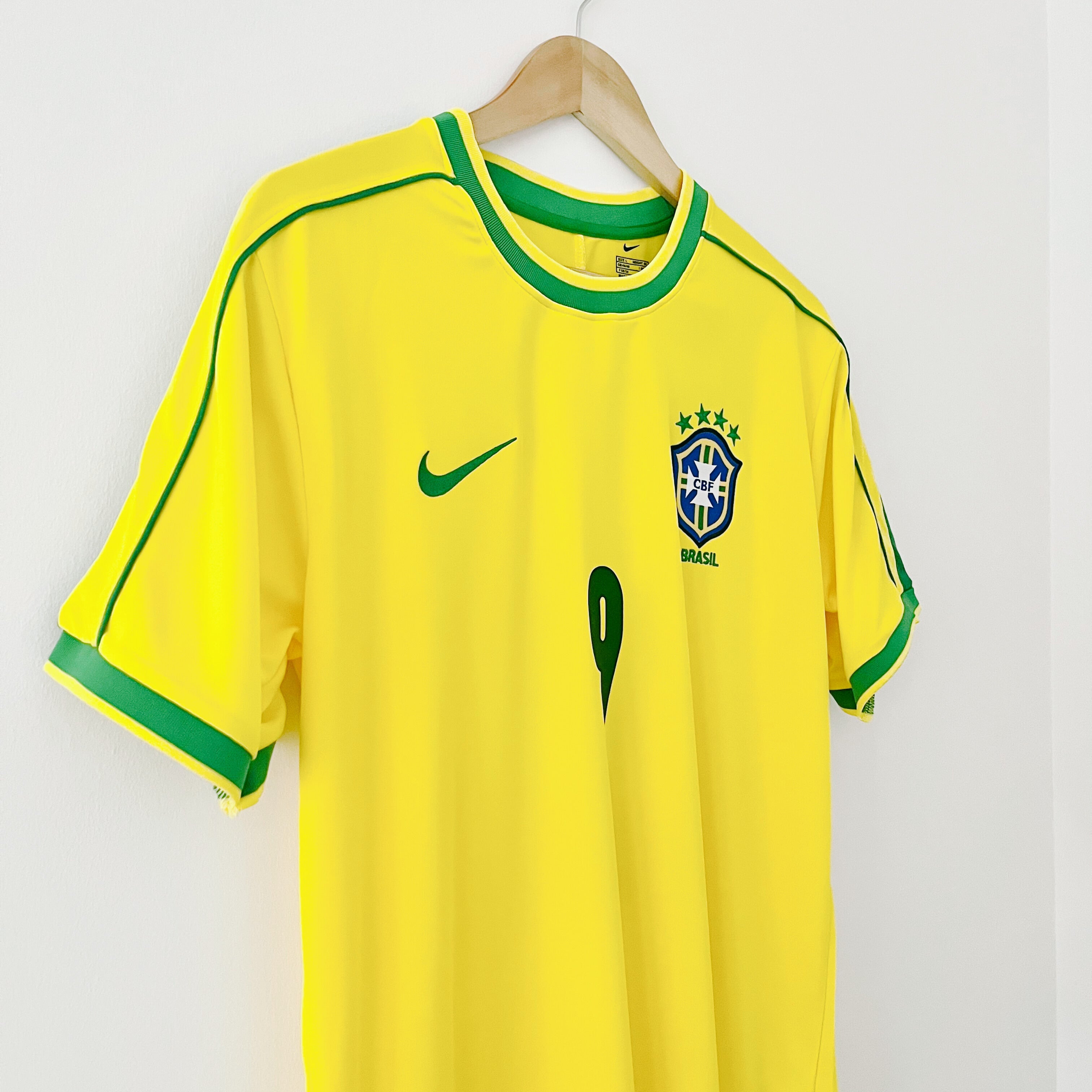Camiseta retro de Brasil Copa del Mundo 1998 Local
