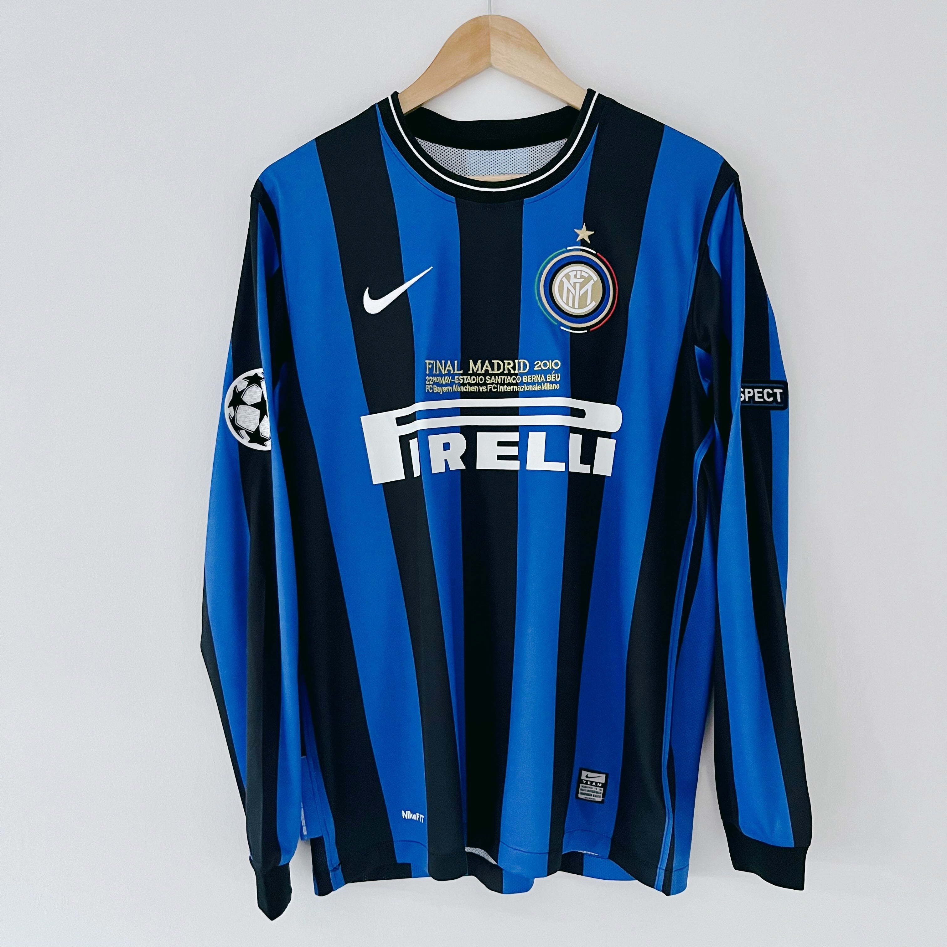 Camiseta retro del Inter de Milán de la final de la Champions League 2010
