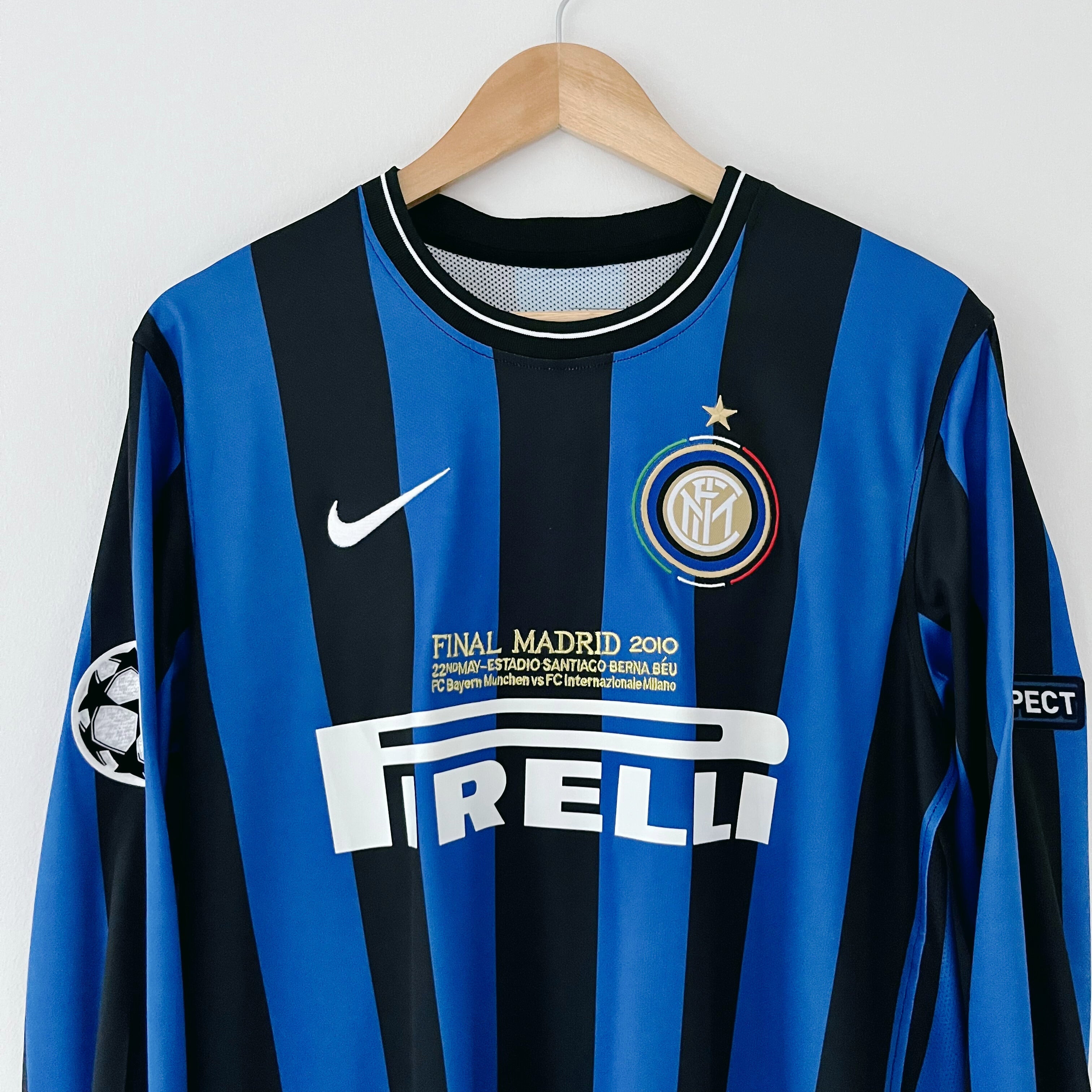 Camiseta retro del Inter de Milán de la final de la Champions League 2010