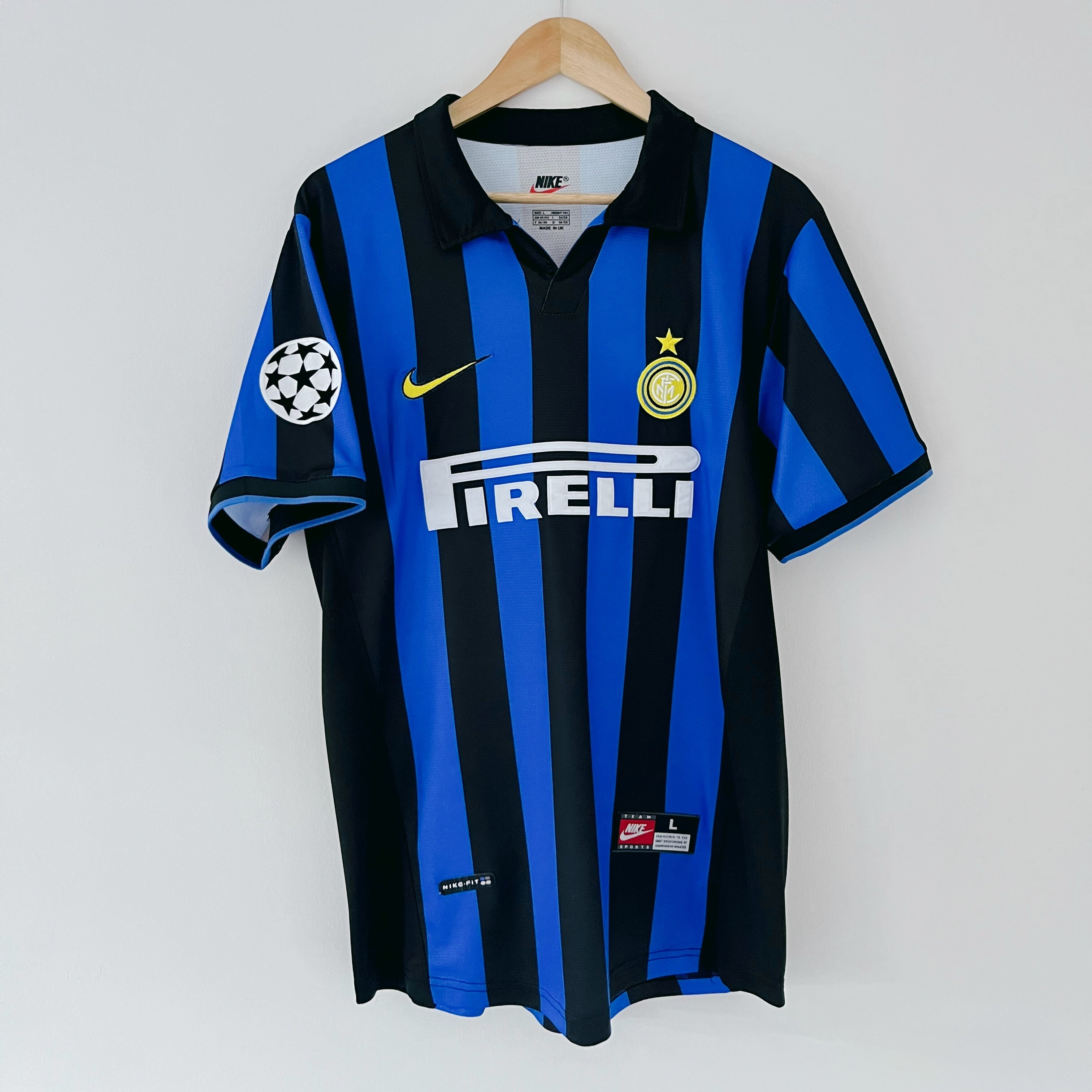 Camiseta retro del Inter de Milán 1998-99 Local
