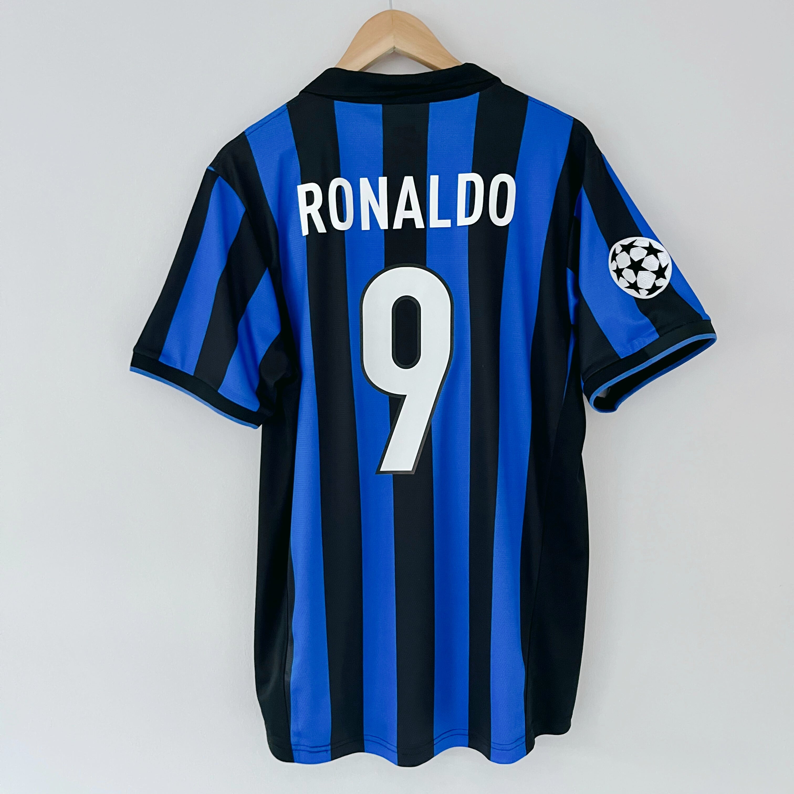 Camiseta retro del Inter de Milán 1998-99 Local