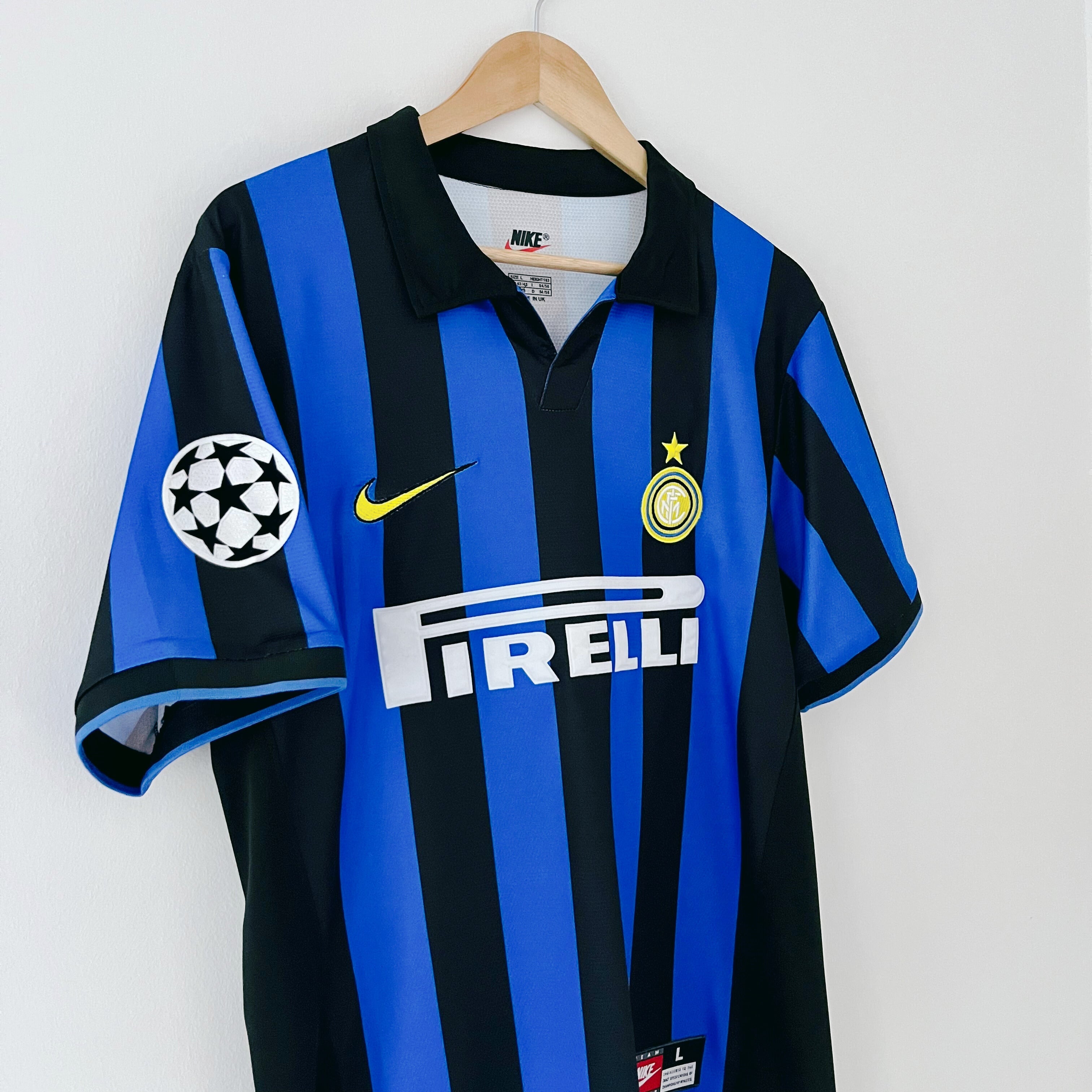 Camiseta retro del Inter de Milán 1998-99 Local