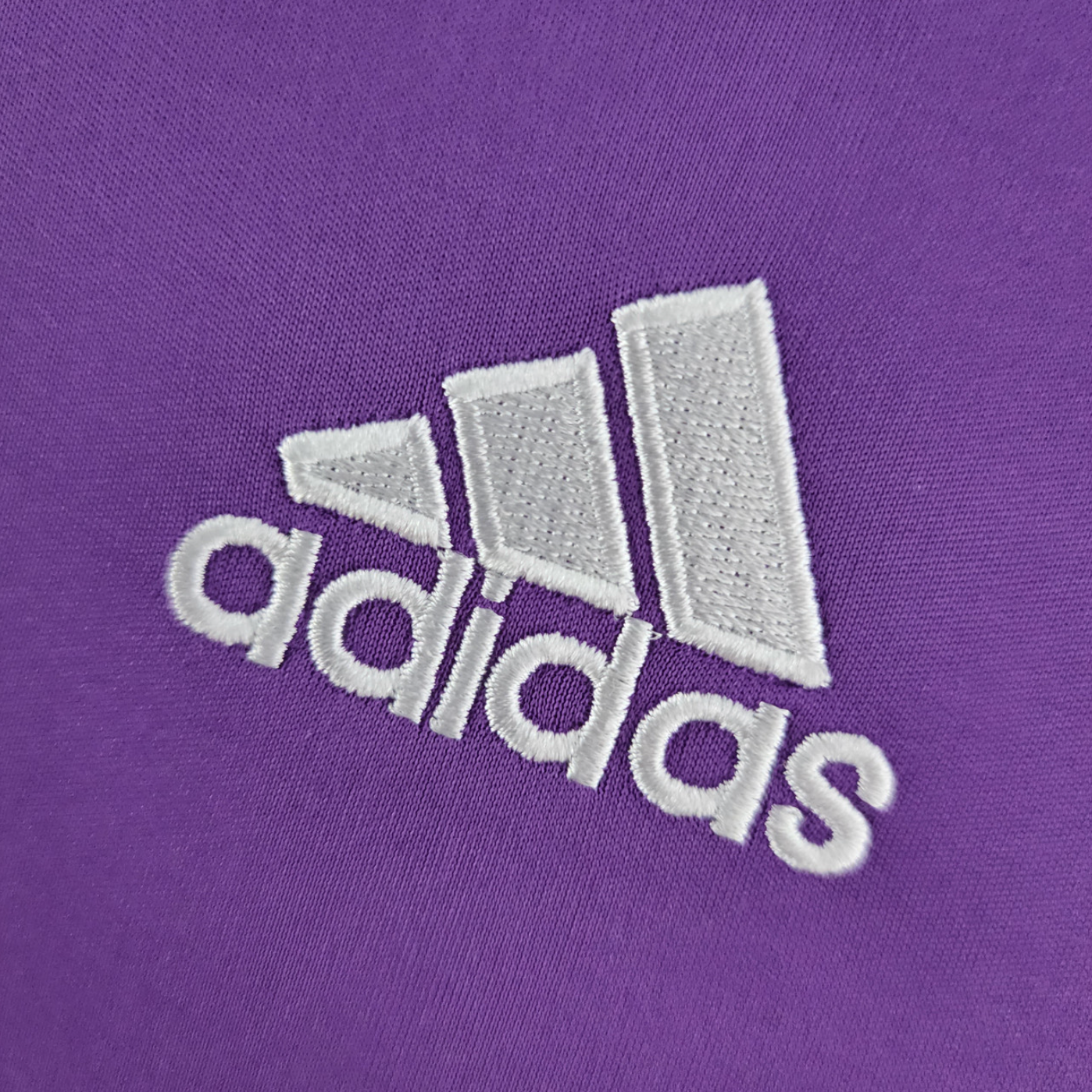 2016-17 - Real Madrid Uit Retro