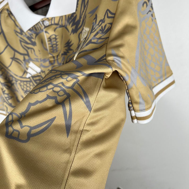 REAL MADRID 'DRAGON' SPECIALE EDITIE (GOUDEN) SHIRT 2023/24