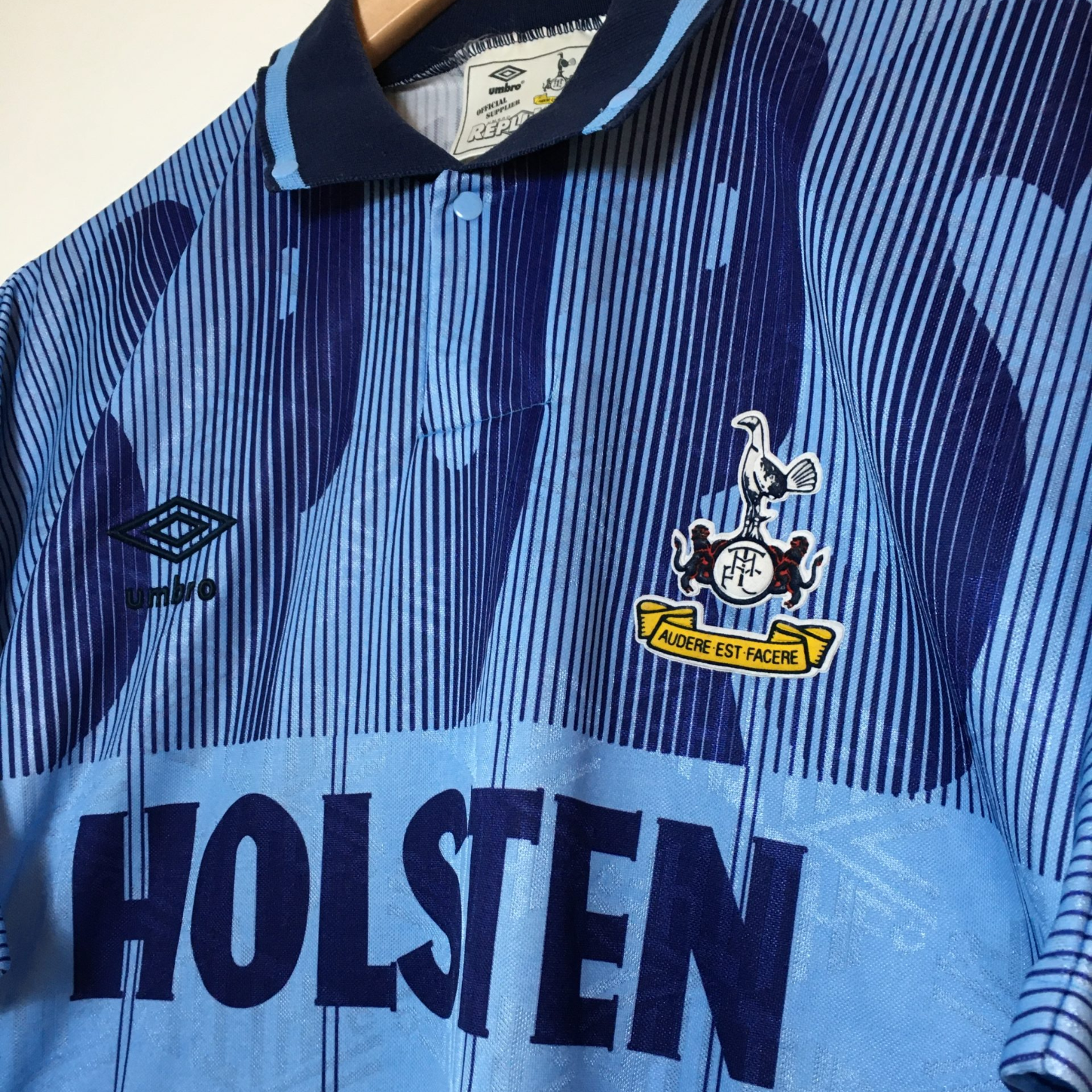 Camiseta de la tercera equipación del Tottenham 1992/94 
