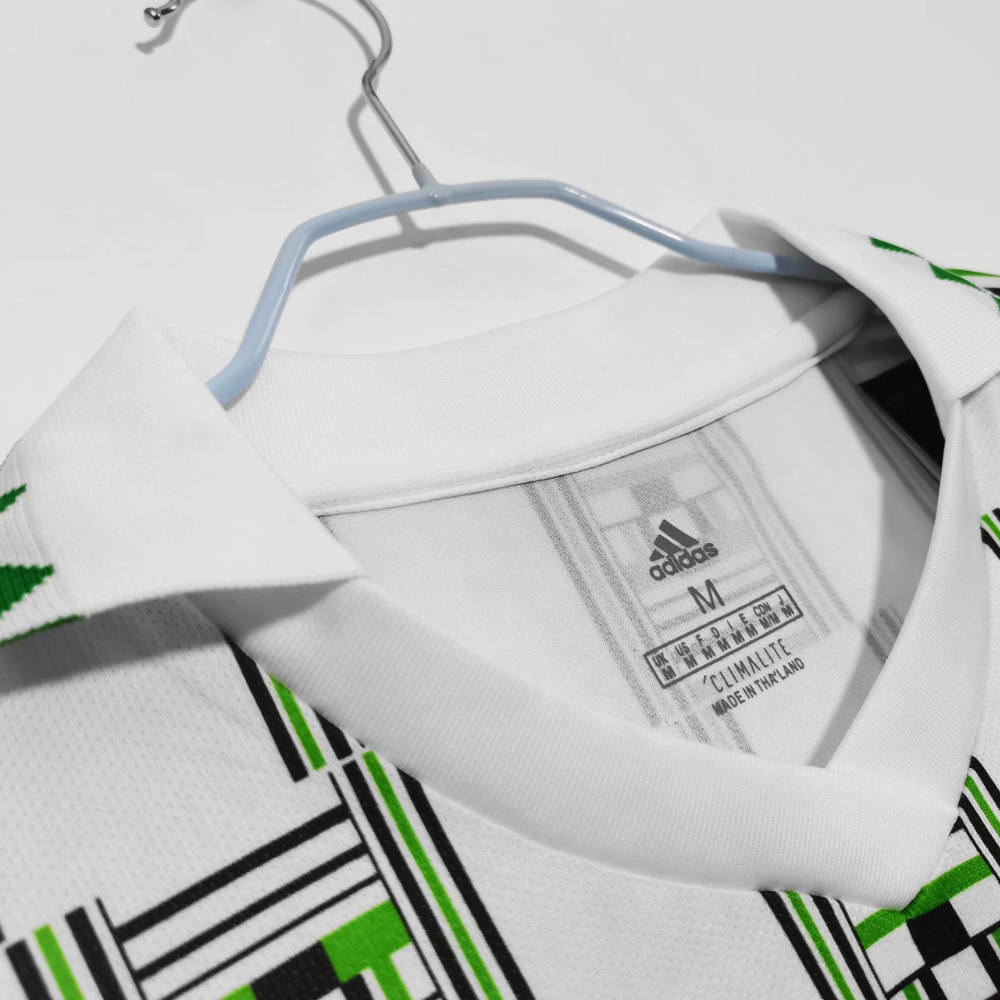 RETRO NIGERIA 'OKOCHA 10' LEGENDS UITSHIRT 1994