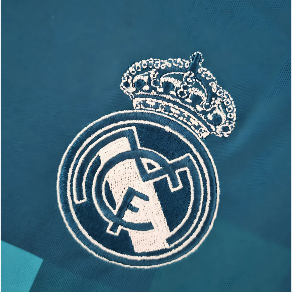 RETRO REAL MADRID AWAY SHIRT LONG SLEEVE 2017/18