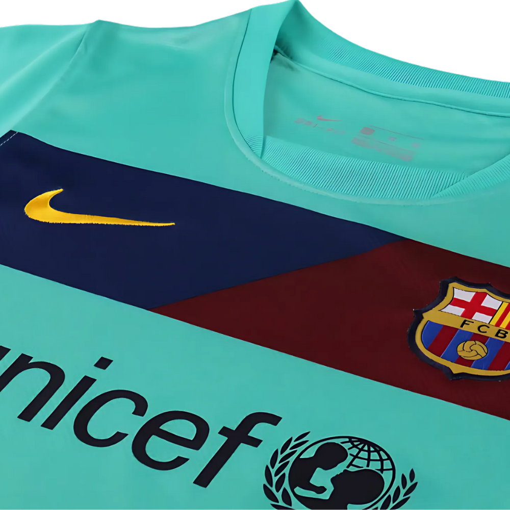 (KINDEREN) RETRO BARCELONA THUIS SHIRT &amp; SHORTS 2010/11