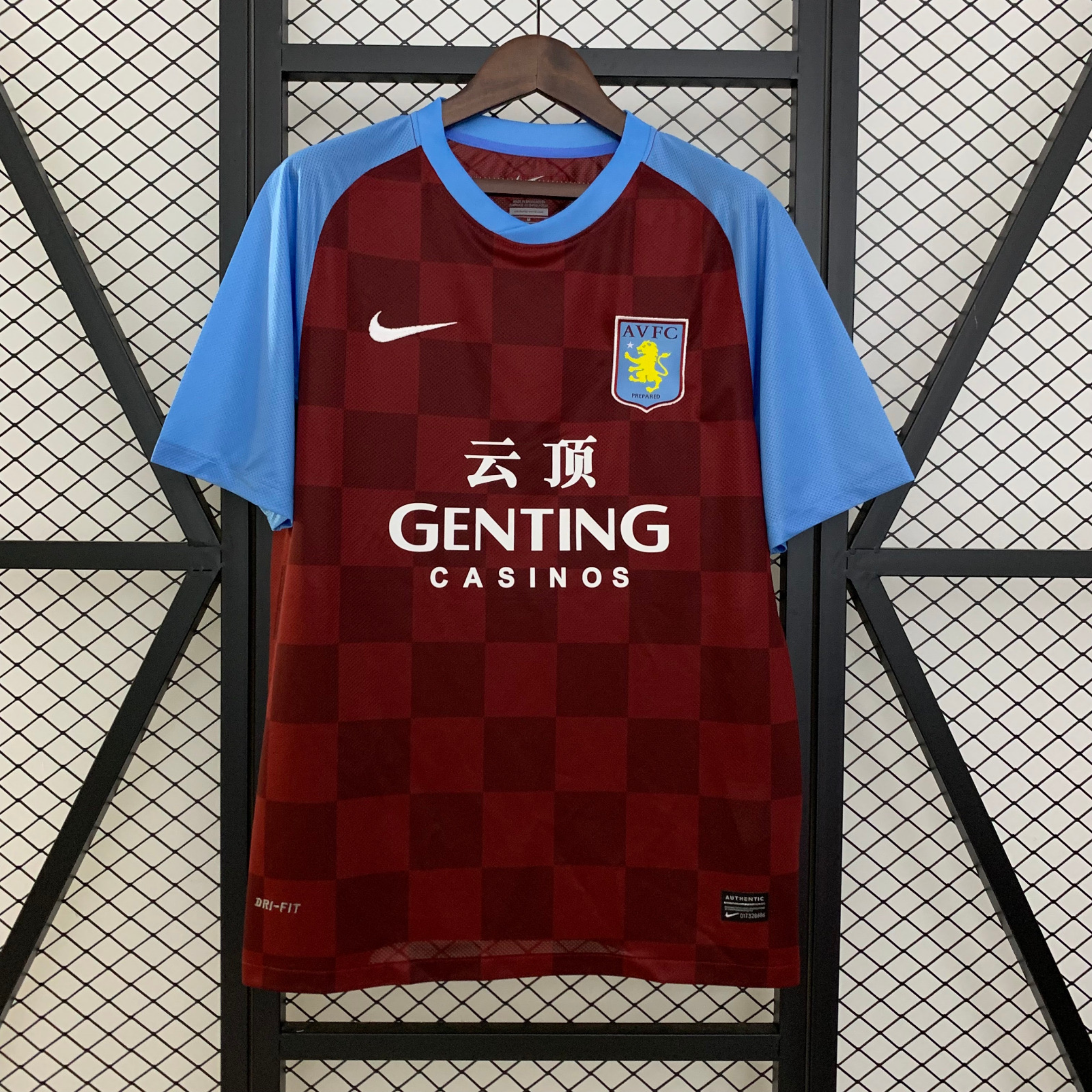 Aston Villa Thuisshirt 2011/12 