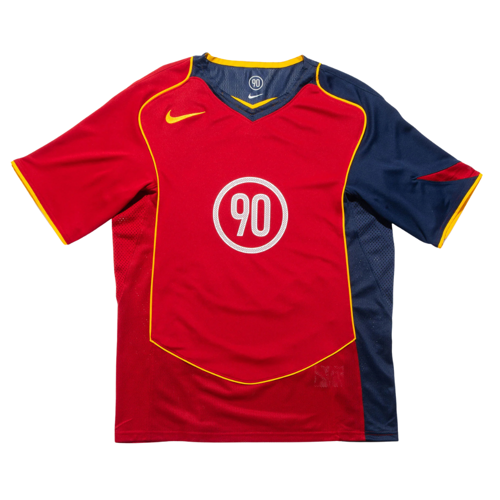 CAMISETA EDICIÓN ESPECIAL TOTAL 90 INSPIRADA EN PORTUGAL 2025/26