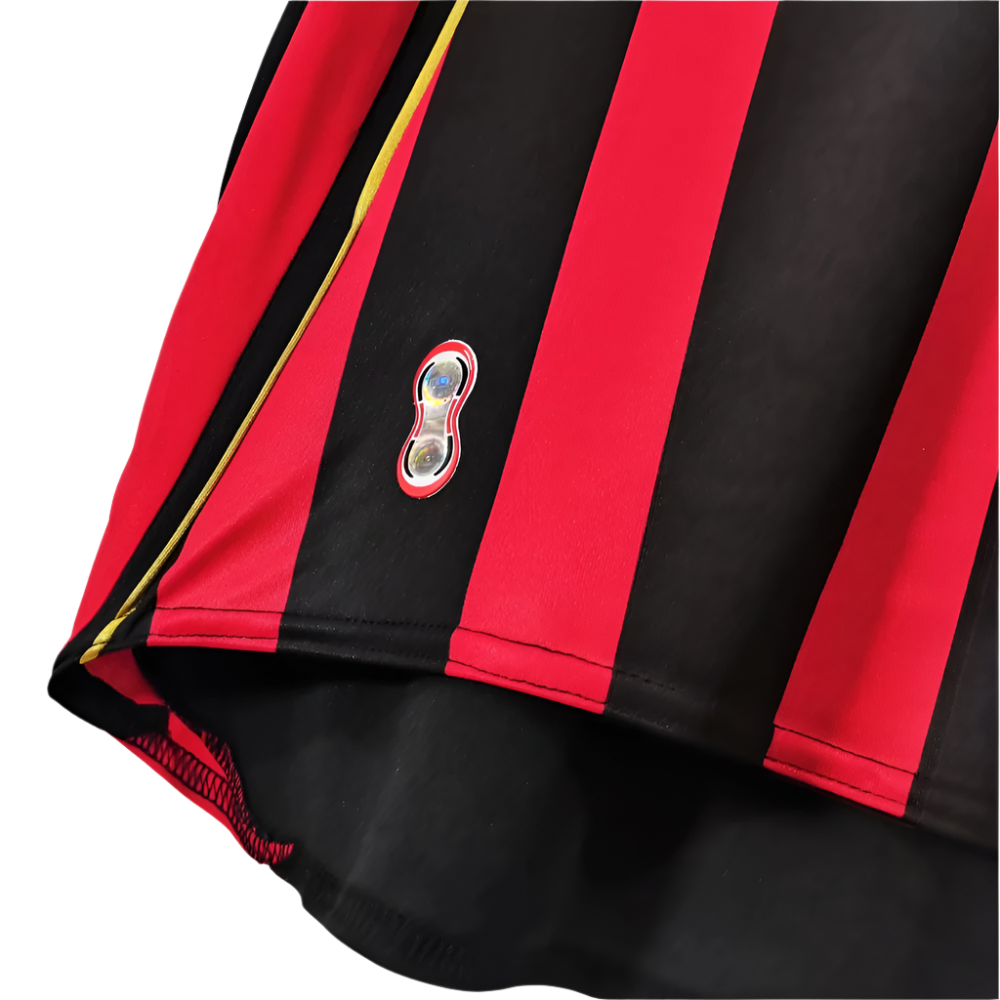 RETRO AC MILAN 'KAKA 22' LEGENDS THUIS SHIRT 2006/07