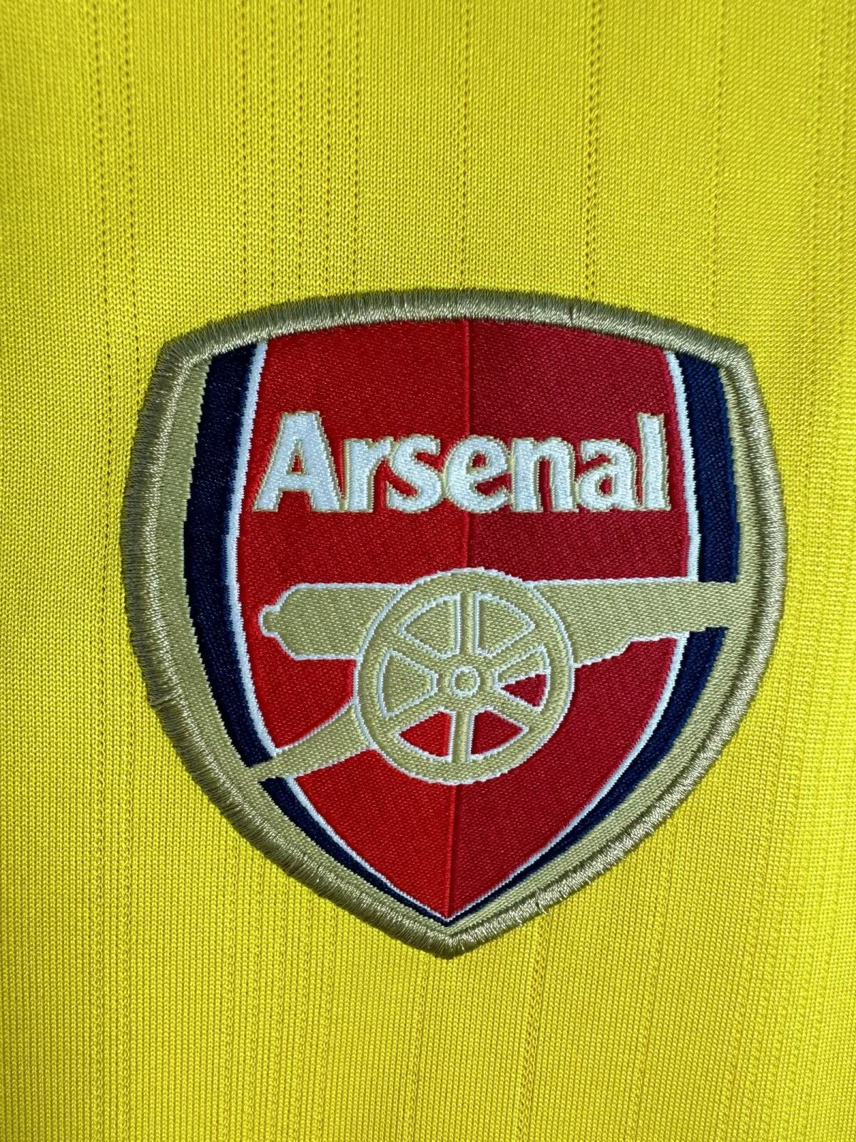 Camiseta de visitante del Arsenal - 2005-2006