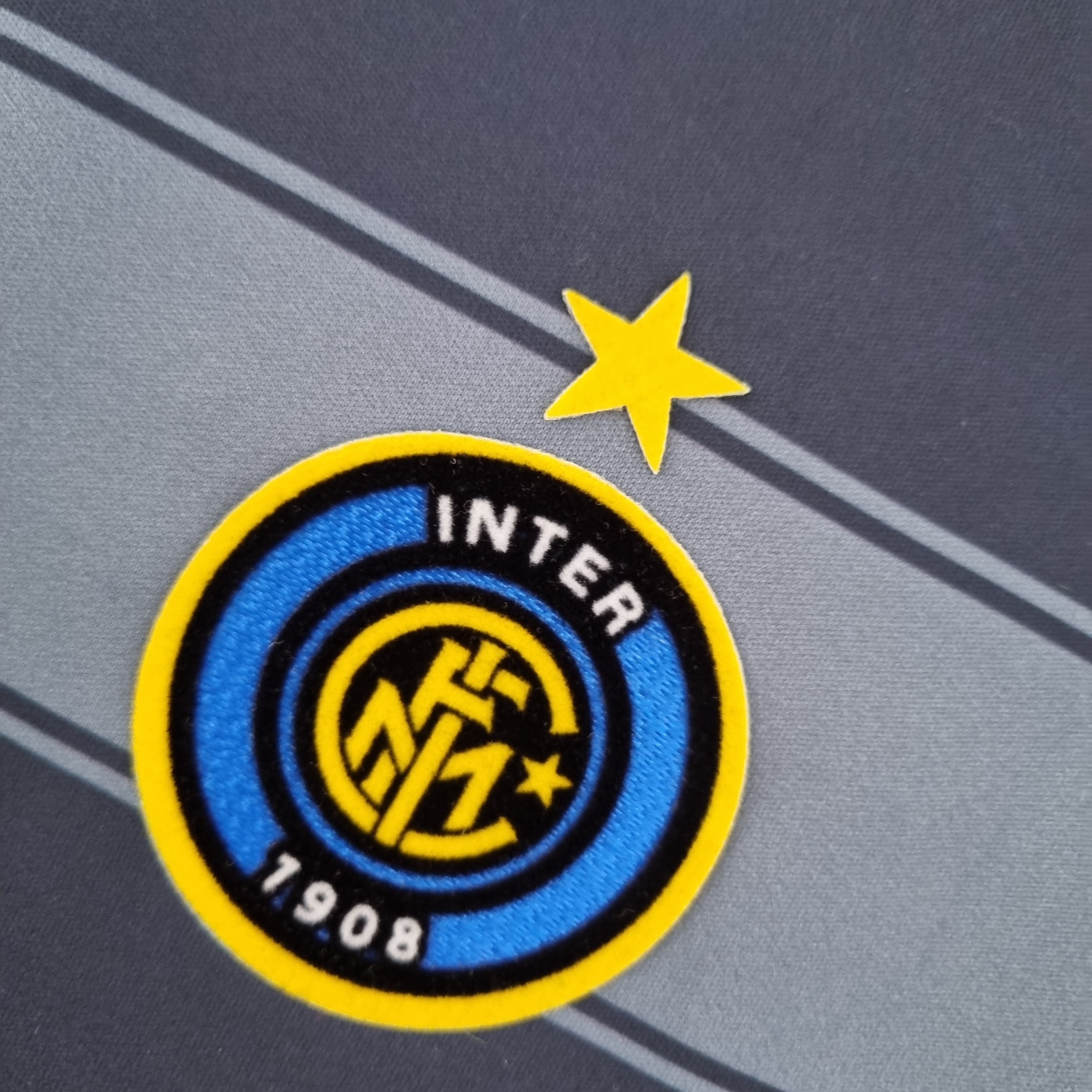 Inter Milaan retro-tenue uit 2004