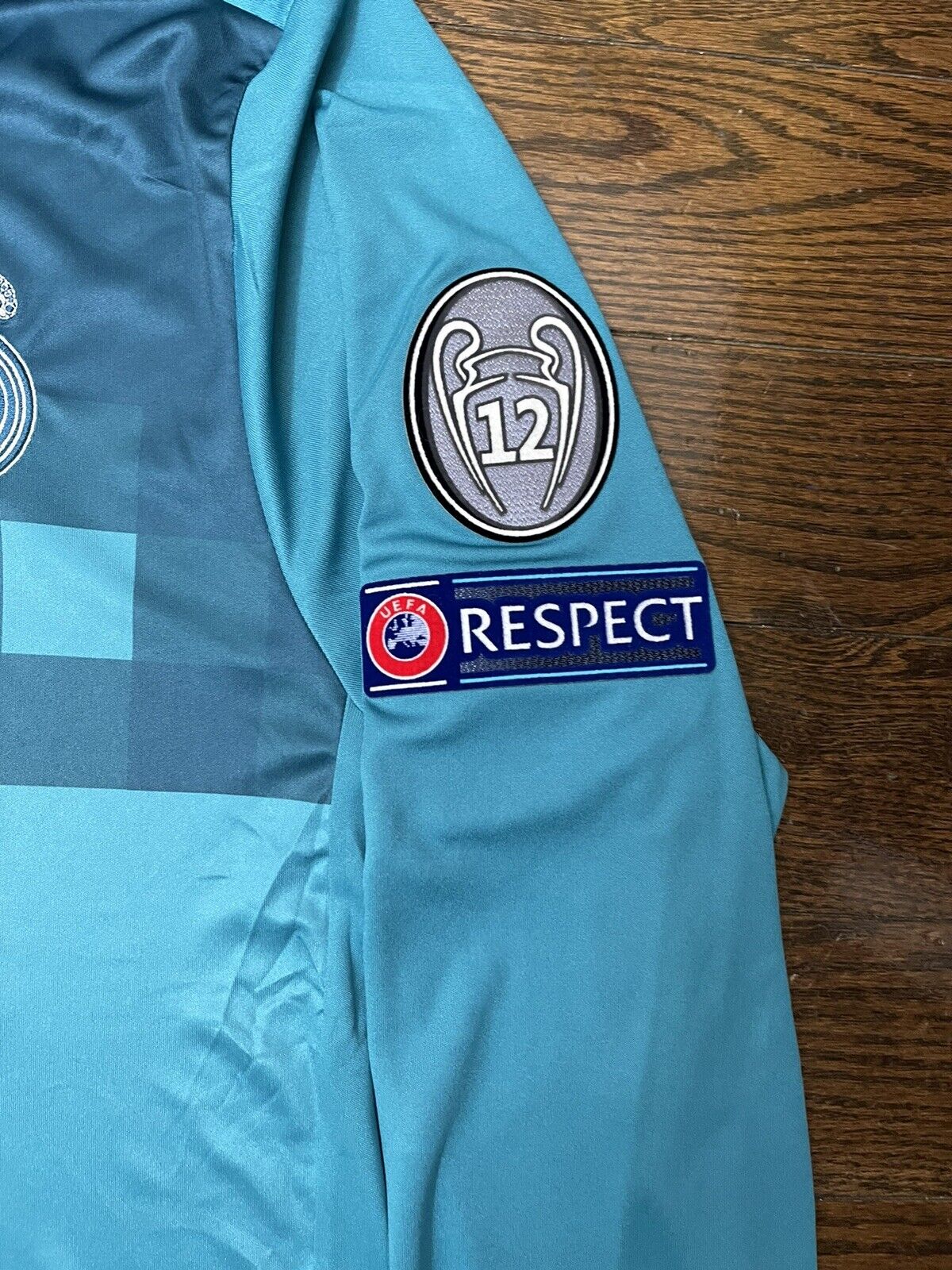 2017-18 - Real Madrid Derde Lange Mouw Retro