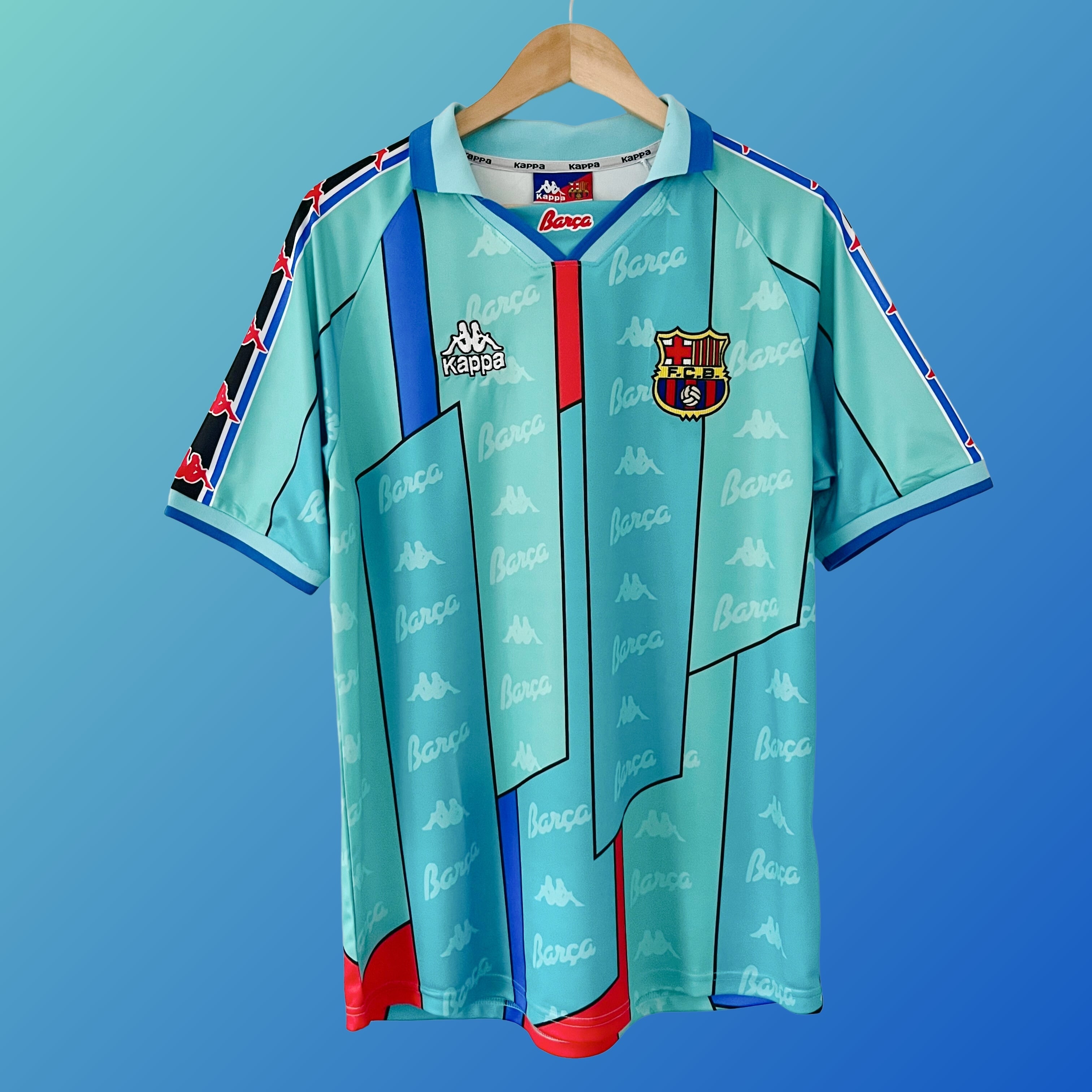 Camiseta retro del Barcelona 1996-97 de visitante
