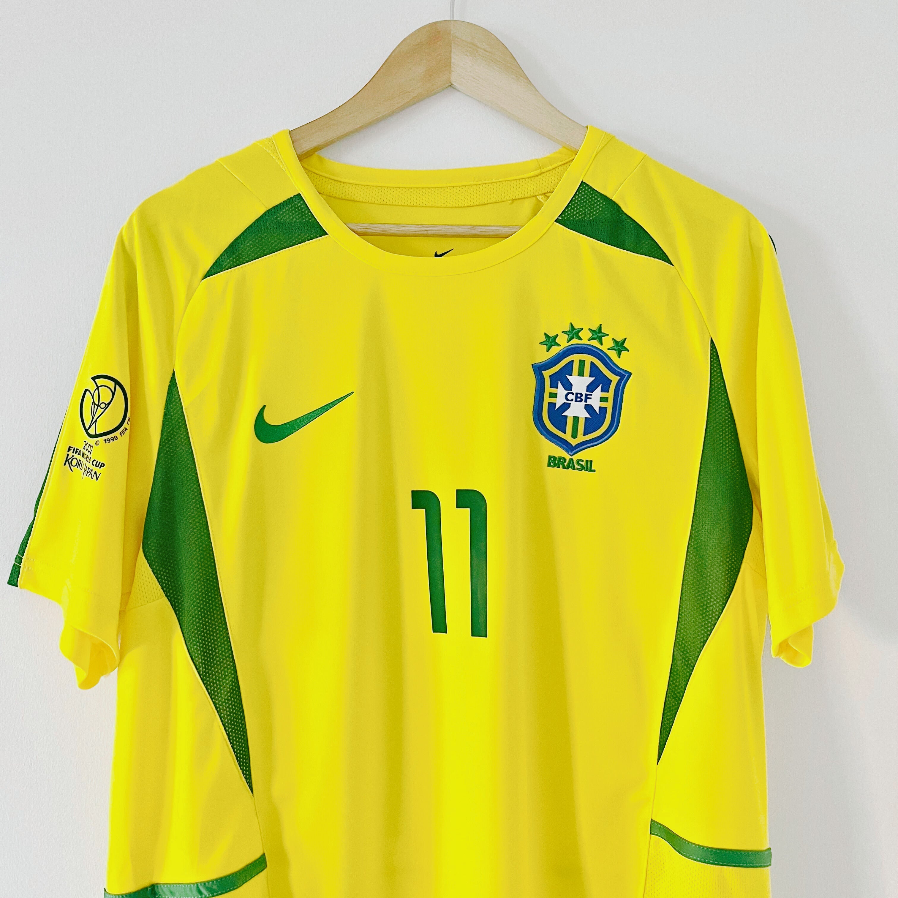Camiseta retro de Brasil Copa del Mundo 2002 Local