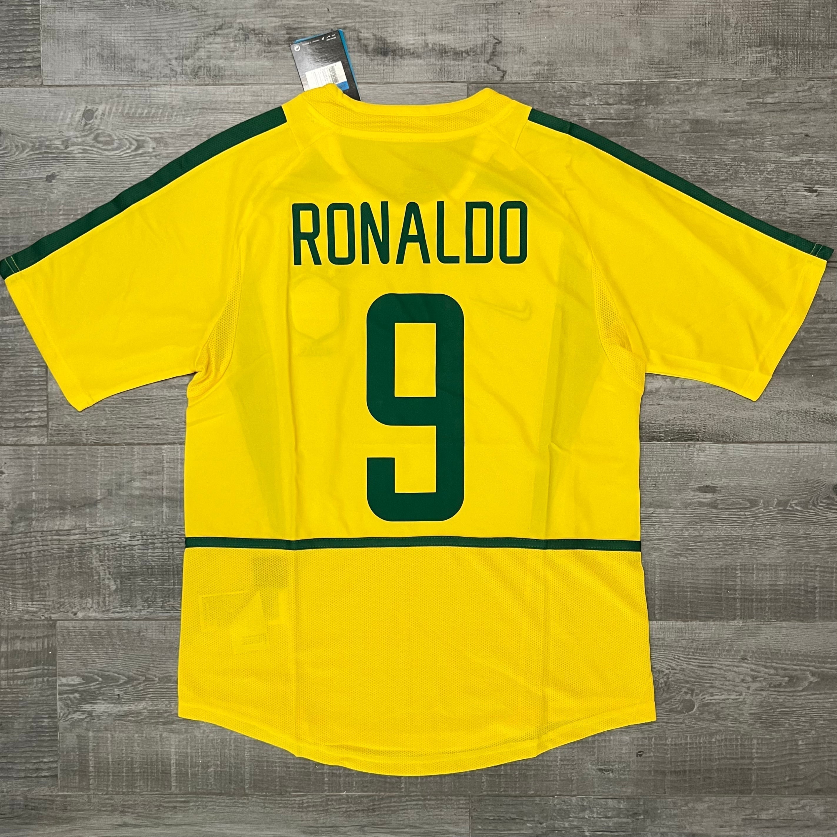 2002 - Brasil Home Retro 