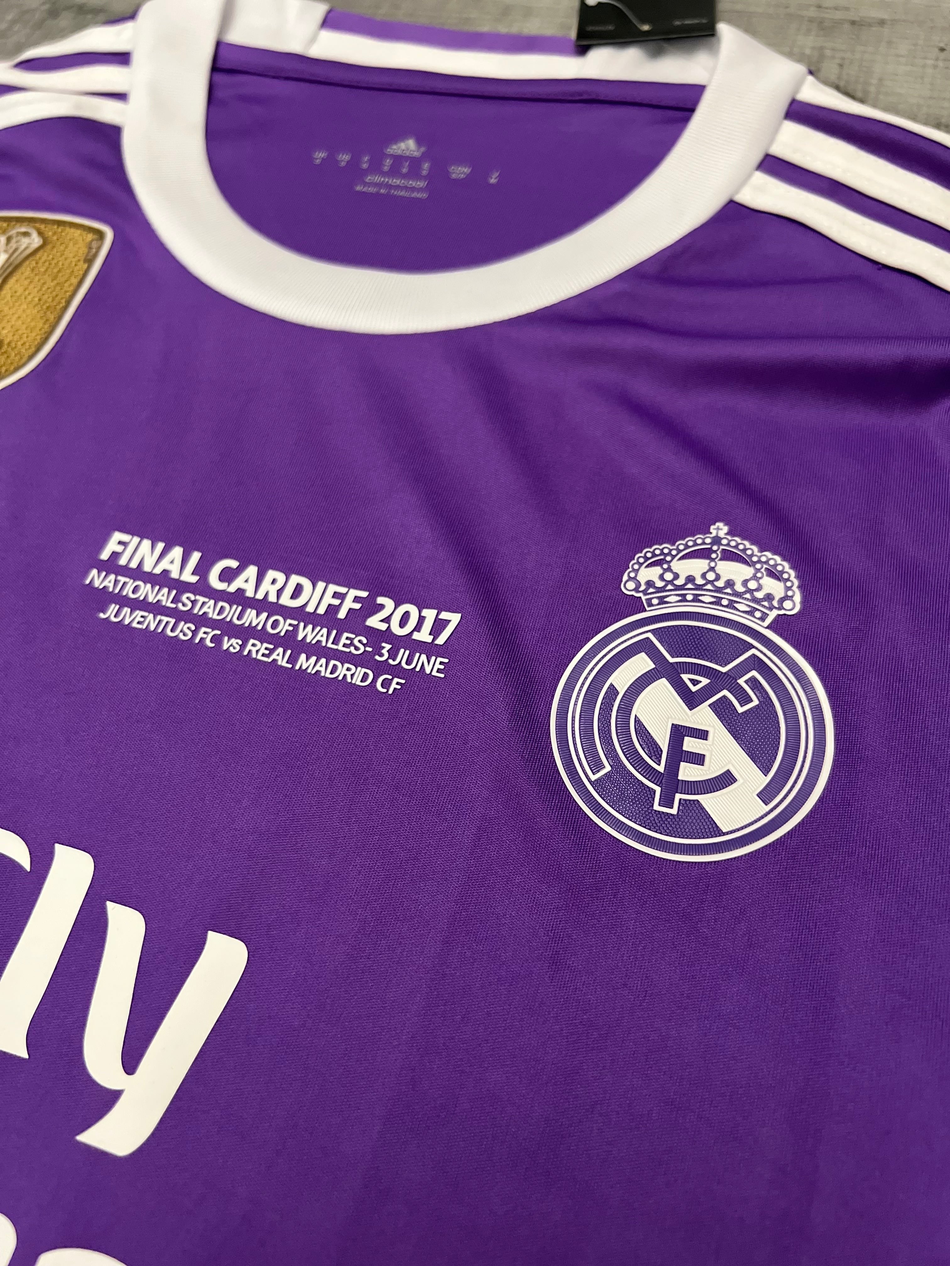 2016-17 - Real Madrid Uitshirt met Lange Mouwen Retro