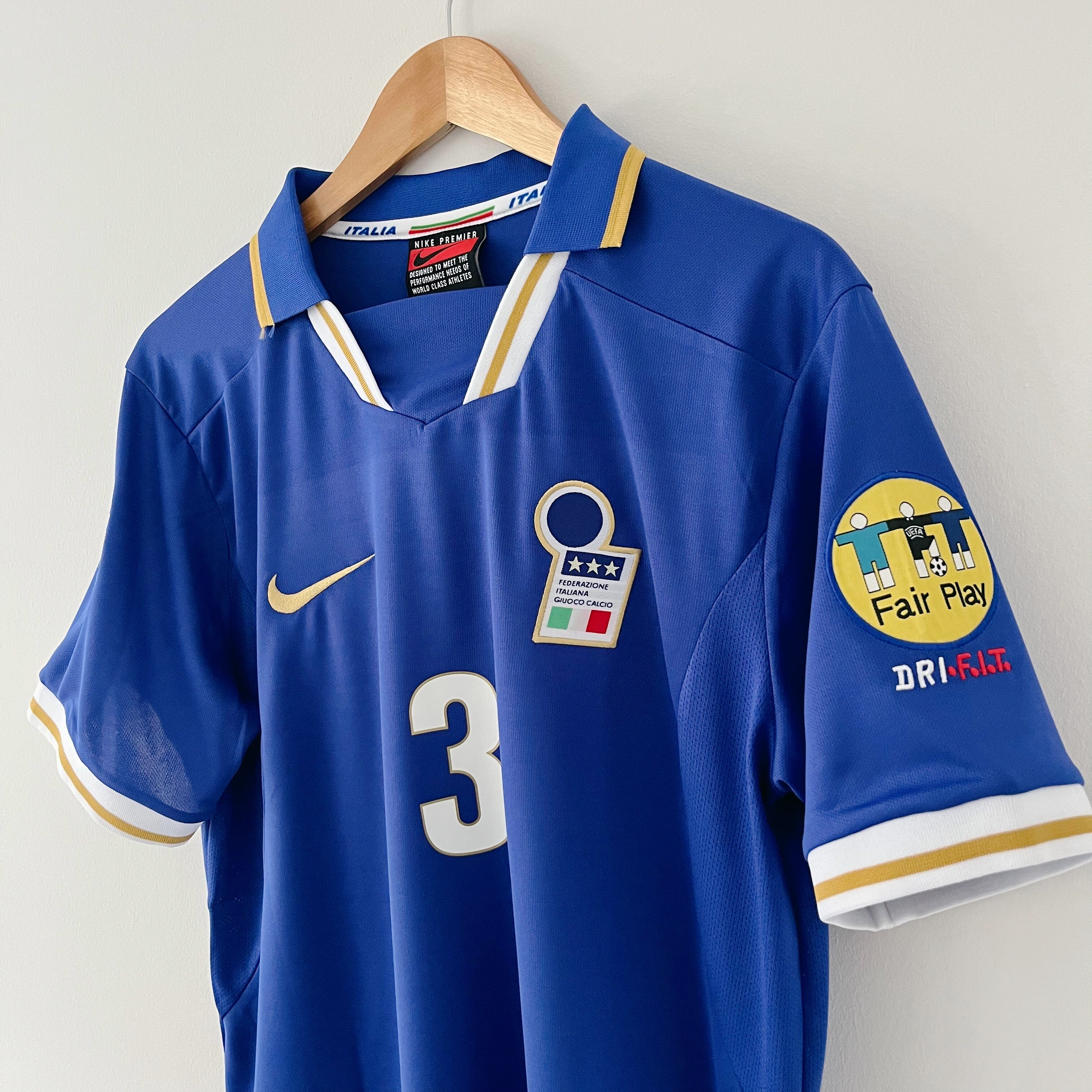 Camiseta retro de Italia Eurocopa 1996 Local