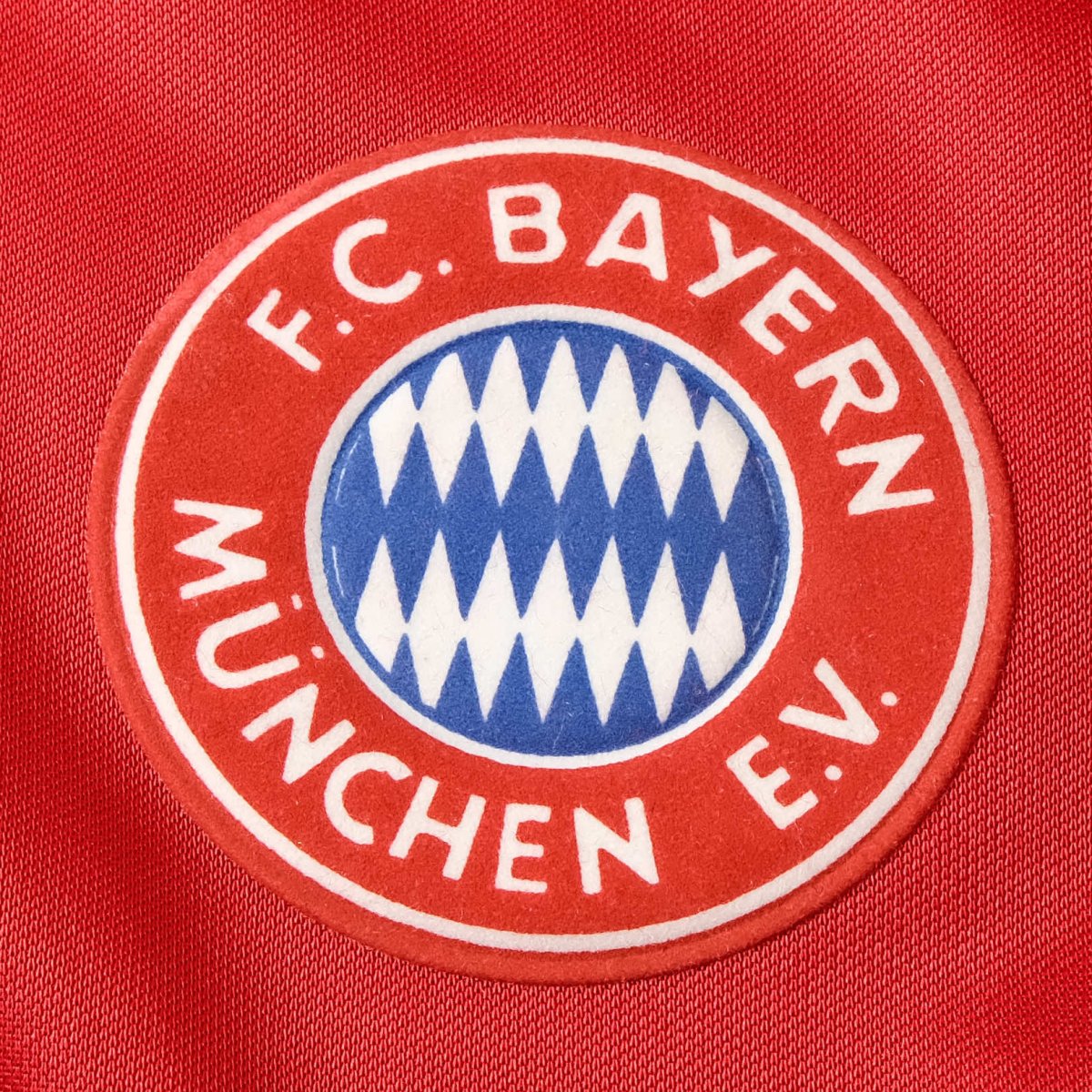 RETRO BAYERN MÜNCHEN STADION THUIS SHIRT 1993/95 